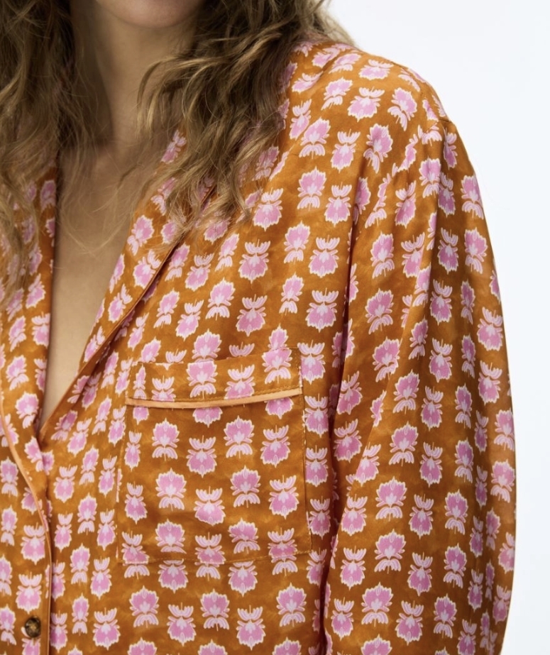 camisa naranja seda